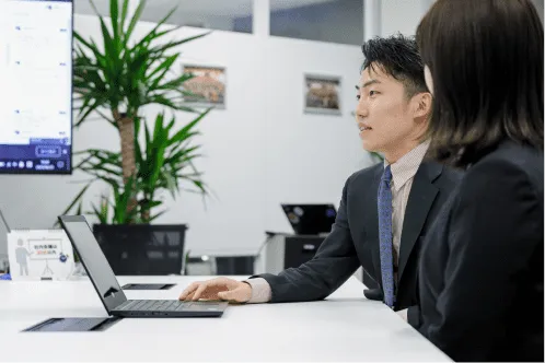 10:00　顧客との打ち合わせ
